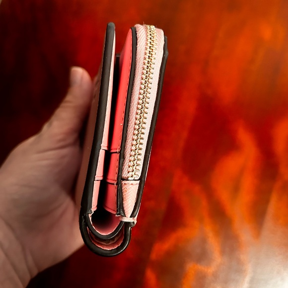 KATE SPADE | NWOT Compact Corner Zip Wallet PINK - Picture 4 of 9